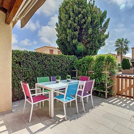 Petit Coin De Paradis Dans Residence Avec Piscine Vias Exterior foto