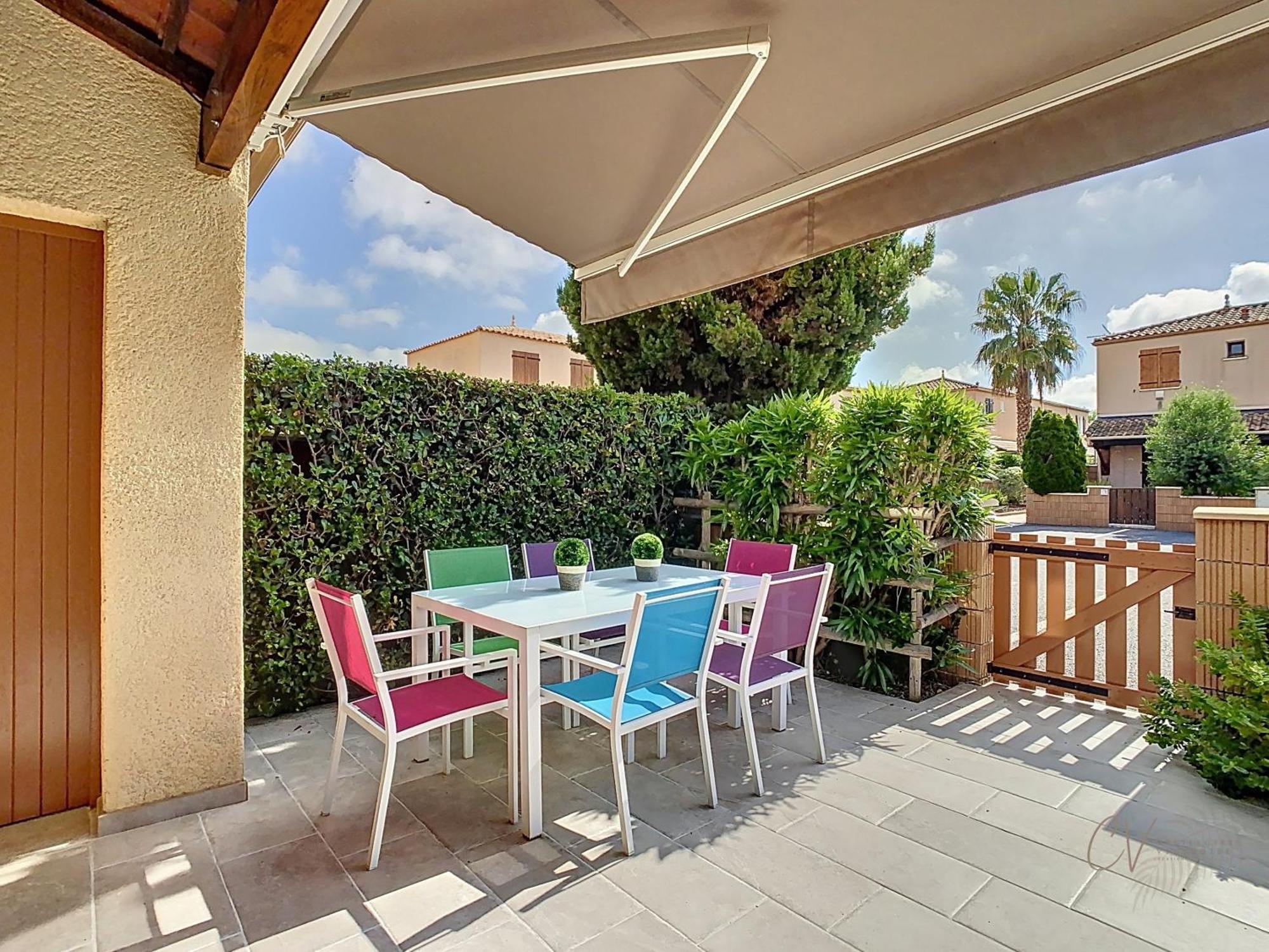 Petit Coin De Paradis Dans Residence Avec Piscine Vias Exterior foto