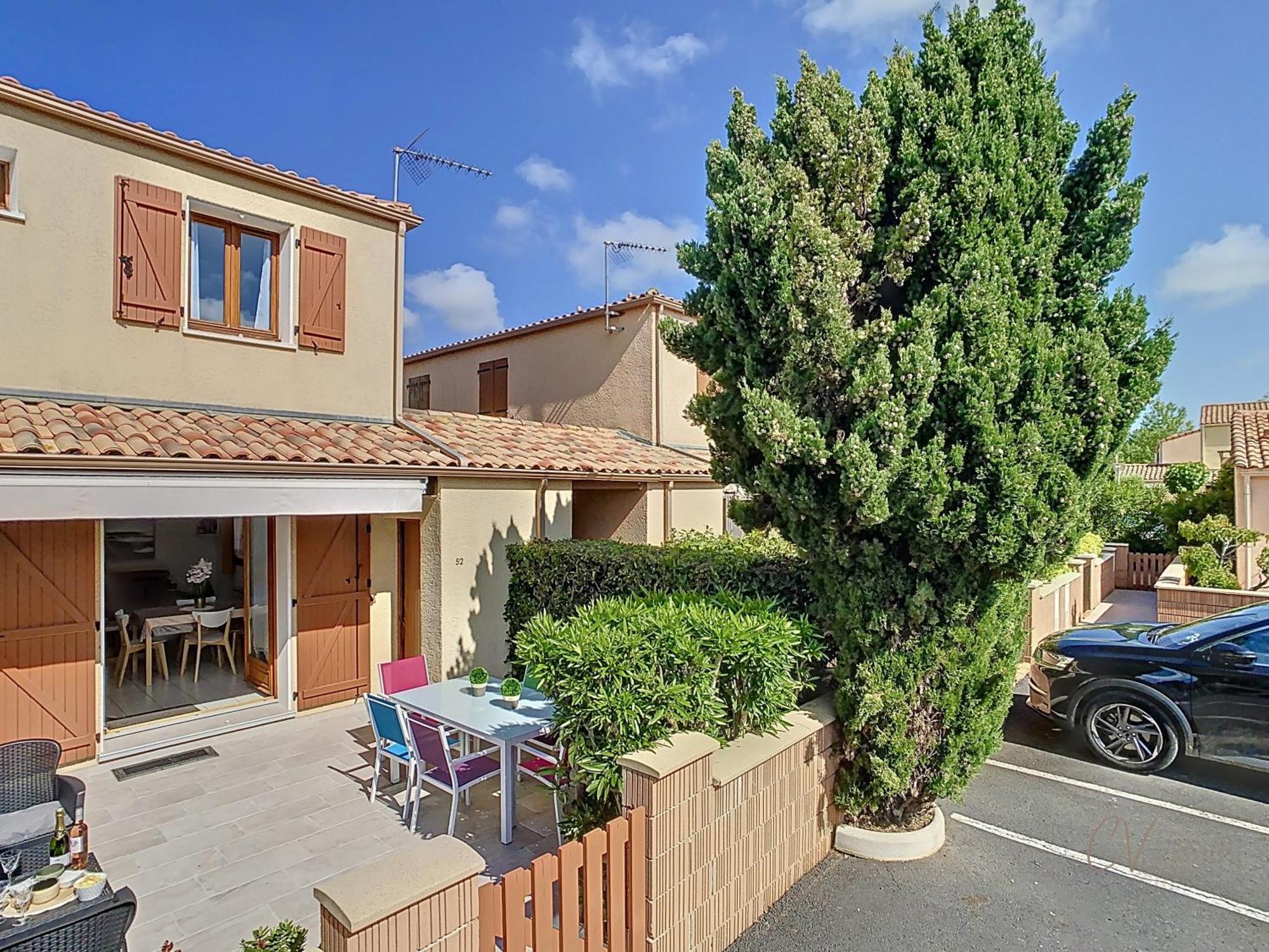 Petit Coin De Paradis Dans Residence Avec Piscine Vias Exterior foto